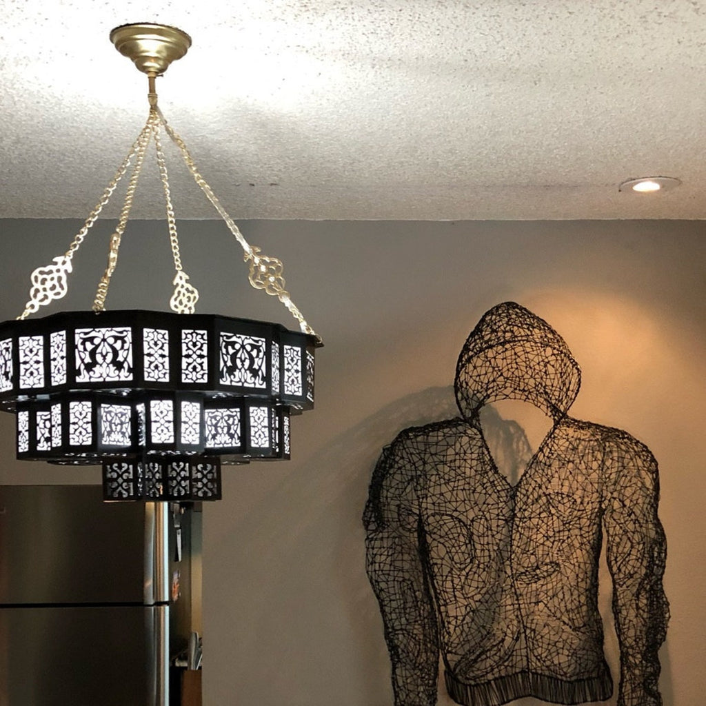 Statement Pieces: Oversized Black Chandeliers for Grand Dining Spaces