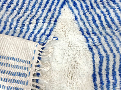 Artistic Moroccan Berber Rug - White & Blue Wool Carpet