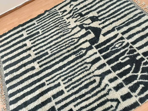 Authentic Moroccan Berber Rug – Black & White Handmade Wool