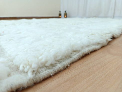 Beautiful Handmade Beni Ourain Moroccan Berber Wool Area Rug