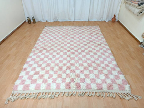 Checkered Pink Moroccan Rug – Handmade Berber Wool Carpet