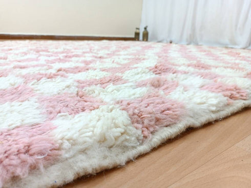 Checkered Pink Moroccan Rug – Handmade Berber Wool Carpet