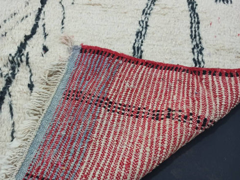 Handmade Creamy Abstract Moroccan Berber Rug for Living Room