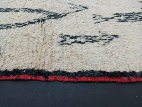 Handmade Creamy Abstract Moroccan Berber Rug for Living Room