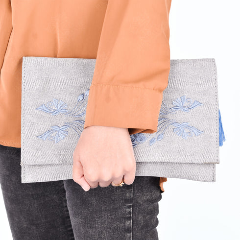 Elegant Linen Clutch Handbag – Moroccan Embroidery for Special Occasions