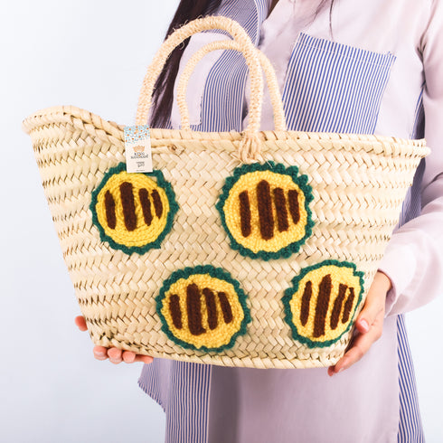 Hot Dogs Sandwiches Basket – Embroidered Straw Tote for Spring Picnics & Party Bars