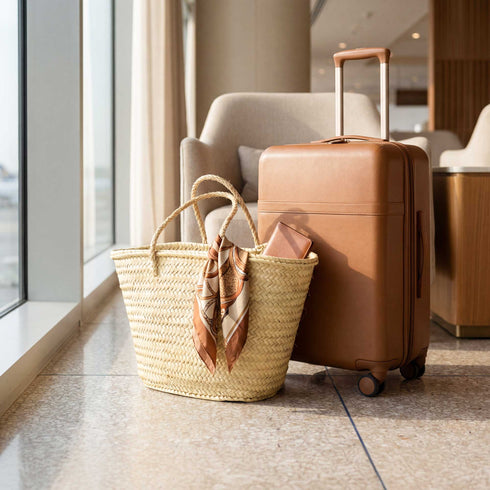 Moroccan Straw Basket with Short Hemp Handles – Woven Palm Leaf Summer Tote 🌿