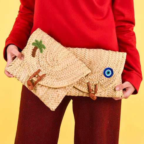 Personalised Straw Clutch Bag – Perfect Summer Accessory