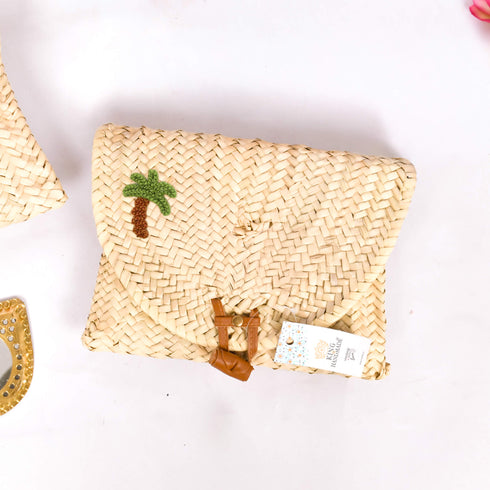 Personalised Straw Clutch Bag – Perfect Summer Accessory
