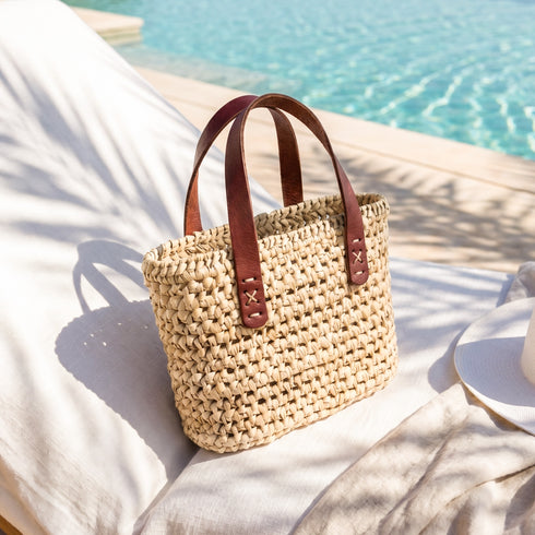 Handmade Raffia Tote Bag with Leather Handles 4