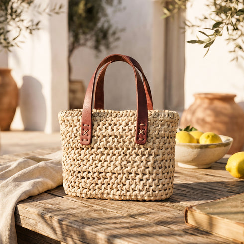 Handmade Raffia Tote Bag with Leather Handles 3