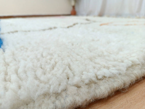 White Wool Moroccan Berber Rug - Handmade & Customizable