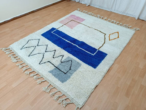 White Wool Moroccan Berber Rug - Handmade & Customizable