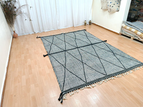 White & Black Moroccan Beni Ouarain Wool Rug | Handmade