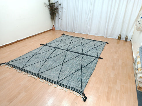 White & Black Moroccan Beni Ouarain Wool Rug | Handmade
