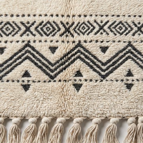 Handmade Moroccan Kilim Rug - Flatweave Natural Wool - Minimalist Tribal Boho Decor