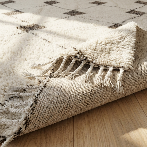 Beni Ourain Rug – Ivory High-Pile Diamond Wool Rug