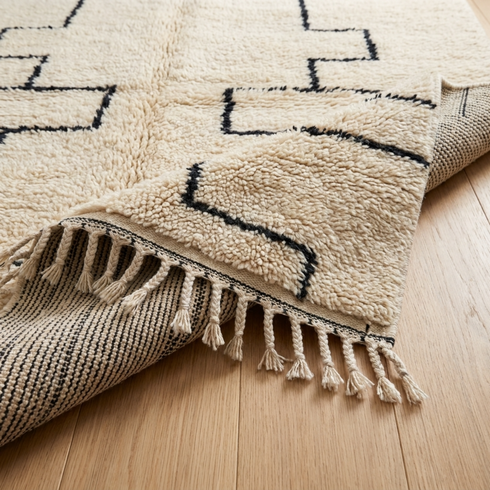 Beni Ourain Rug – Soft Shaggy Wool Area Rug with Tribal Geometric Design for Boho Interiors
