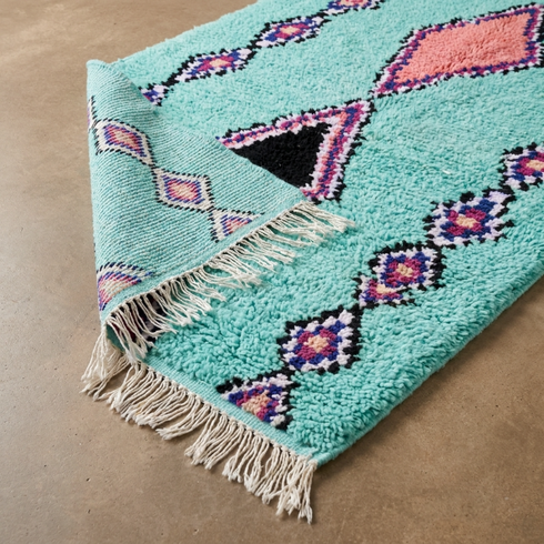 Handmade Azilal Rug – Colorful Shaggy Wool Area Rug with Vibrant Geometric Pattern