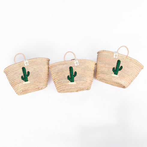 Chic Cactus Embroidered Straw Basket Bag – Summer Vacation Vibes!