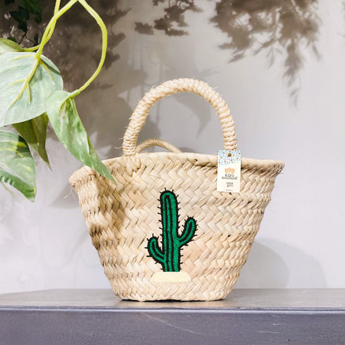 Chic Cactus Embroidered Straw Basket Bag – Summer Vacation Vibes!