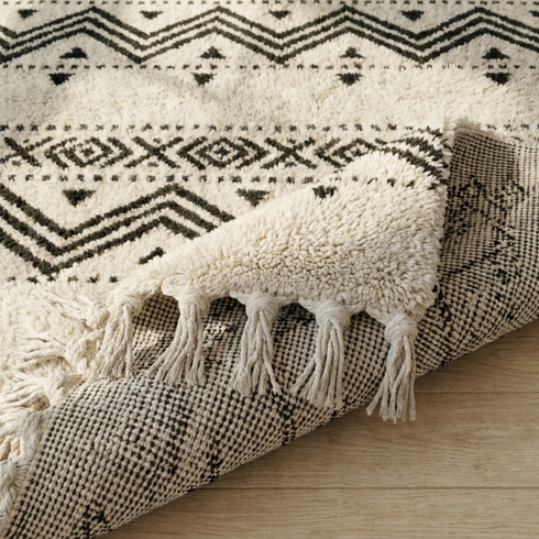 Moroccan Kilim Rug – Black & Ivory Flatweave Diamond Wool Area Rug