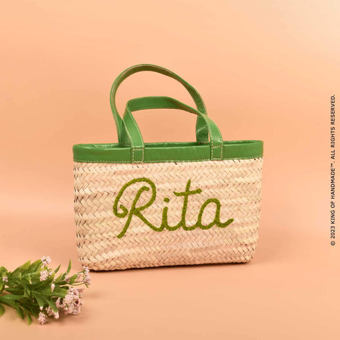 Straw Elegance: Perfect Bridal Gift Handbag!