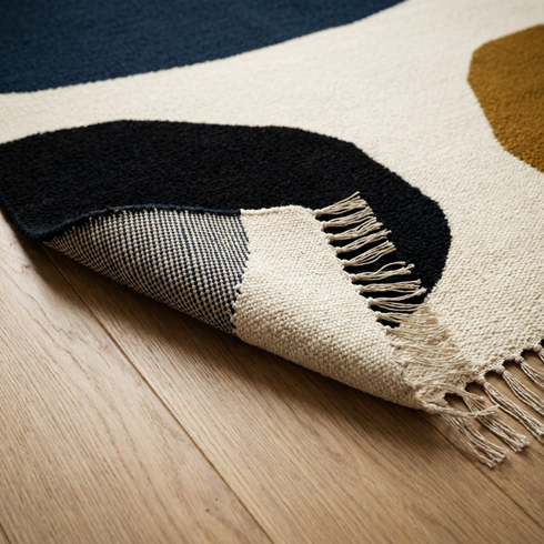 Authentic Moroccan Kilim Rug – Handwoven Flatweave Natural Wool Area Rug with Modern Abstract Geometric Pattern