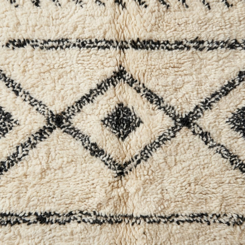 Moroccan Berber Rug – Ivory Flatweave Diamond Wool Area Rug
