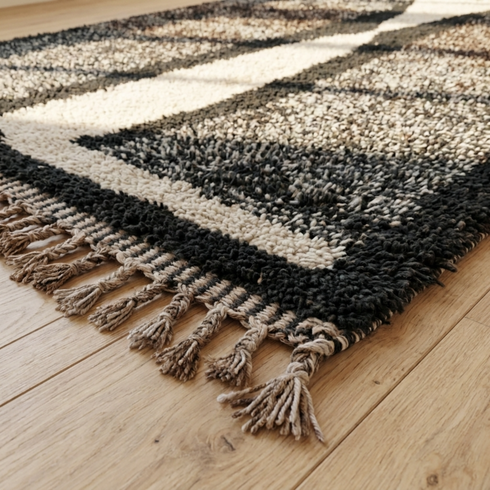 Moroccan Berber Rug – Black & Ivory Geometric Wool Rug