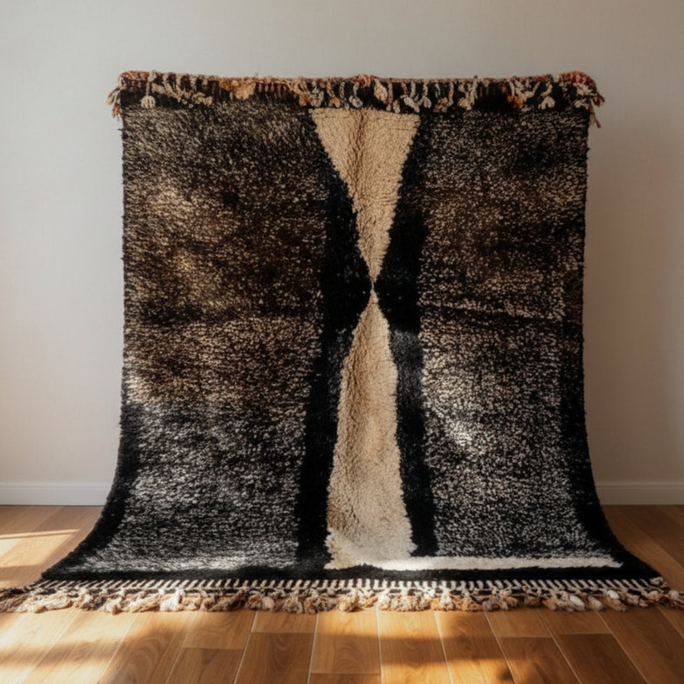 Moroccan Berber Rug – Black & Ivory Geometric Wool Rug