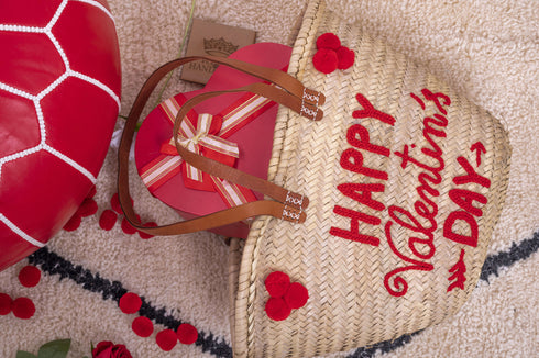 Handmade Personalized Love Bags Bridesmaid Gift Tote, Hen Bachelorette Party Bags, Bridal Party Getting Ready Wedding Day Gift, Bridesmaid Proposal Gifts - Custom Bag Beach Personalized Bridesmaid Straw Totes Bag Gifts|Custom Large Beach Bags|Shopping Bag|Girls Trip Gift | Bachelorette Gift|Wedding Favors|Bridal Bride Bag Bridal Shower Gift For Bride To Be Gift Ideas Straw Basket Engagement Gift For Bride Tote Honeymoon Gift For Bride - Unique Gift