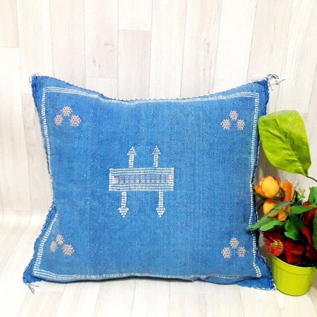 Blue Moroccan Cactus Silk Pillow Cover – Sabra Cushion