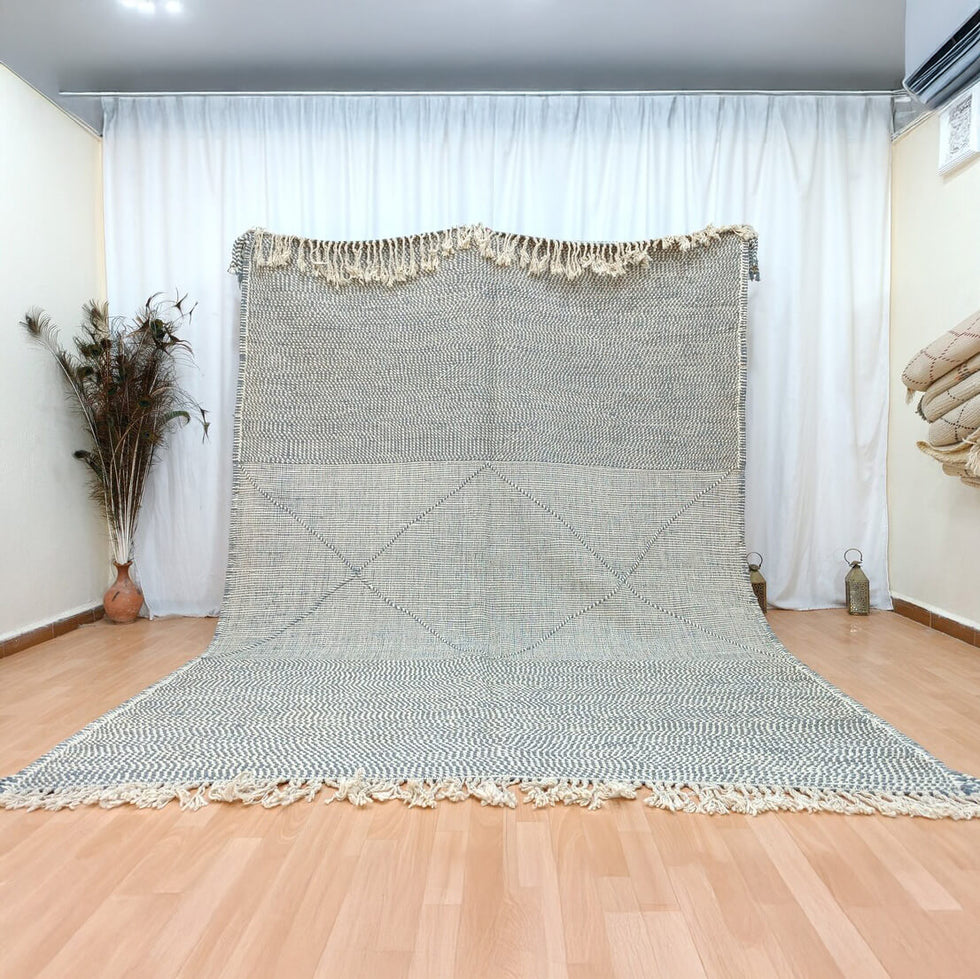 Beni Ourain Rug – Gray Flatweave Striped Wool Rug