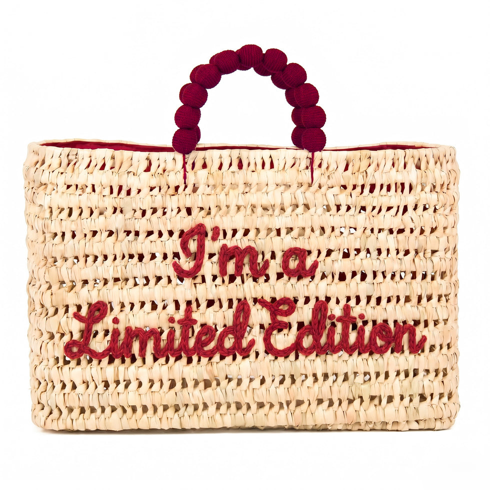 Handmade Moroccan wicker bag with I’m Limited Edition embroidery in bordeaux and round moulded handles 1