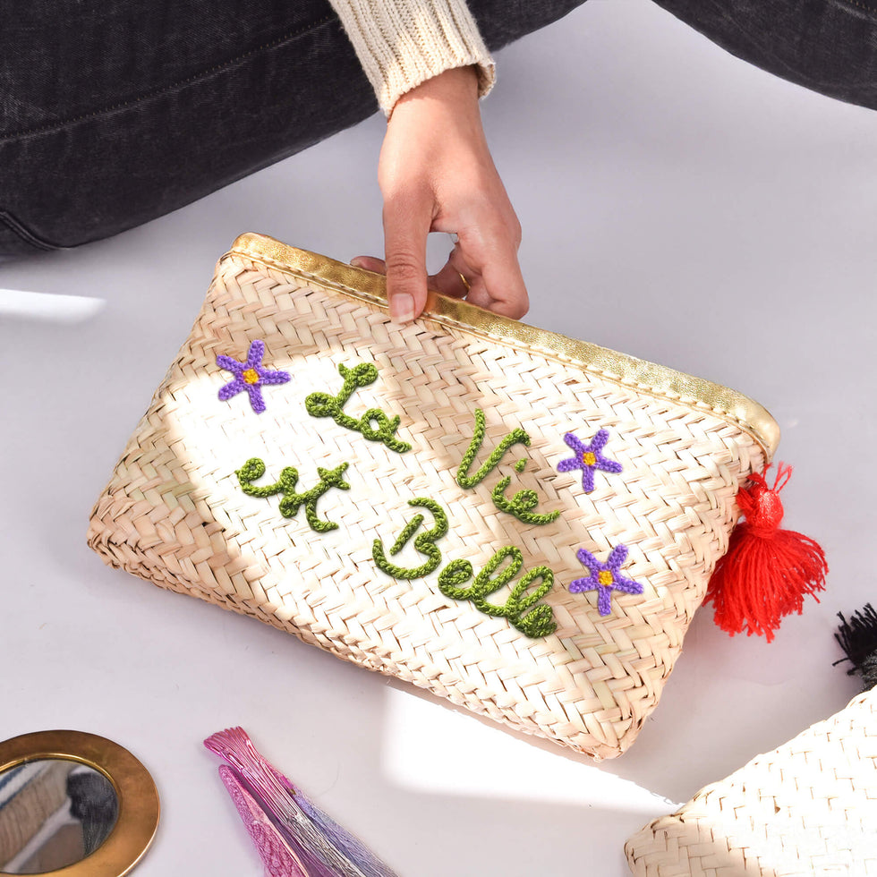 Straw Clutch – 'La Vie est Belle' Embroidered Moroccan Bag
