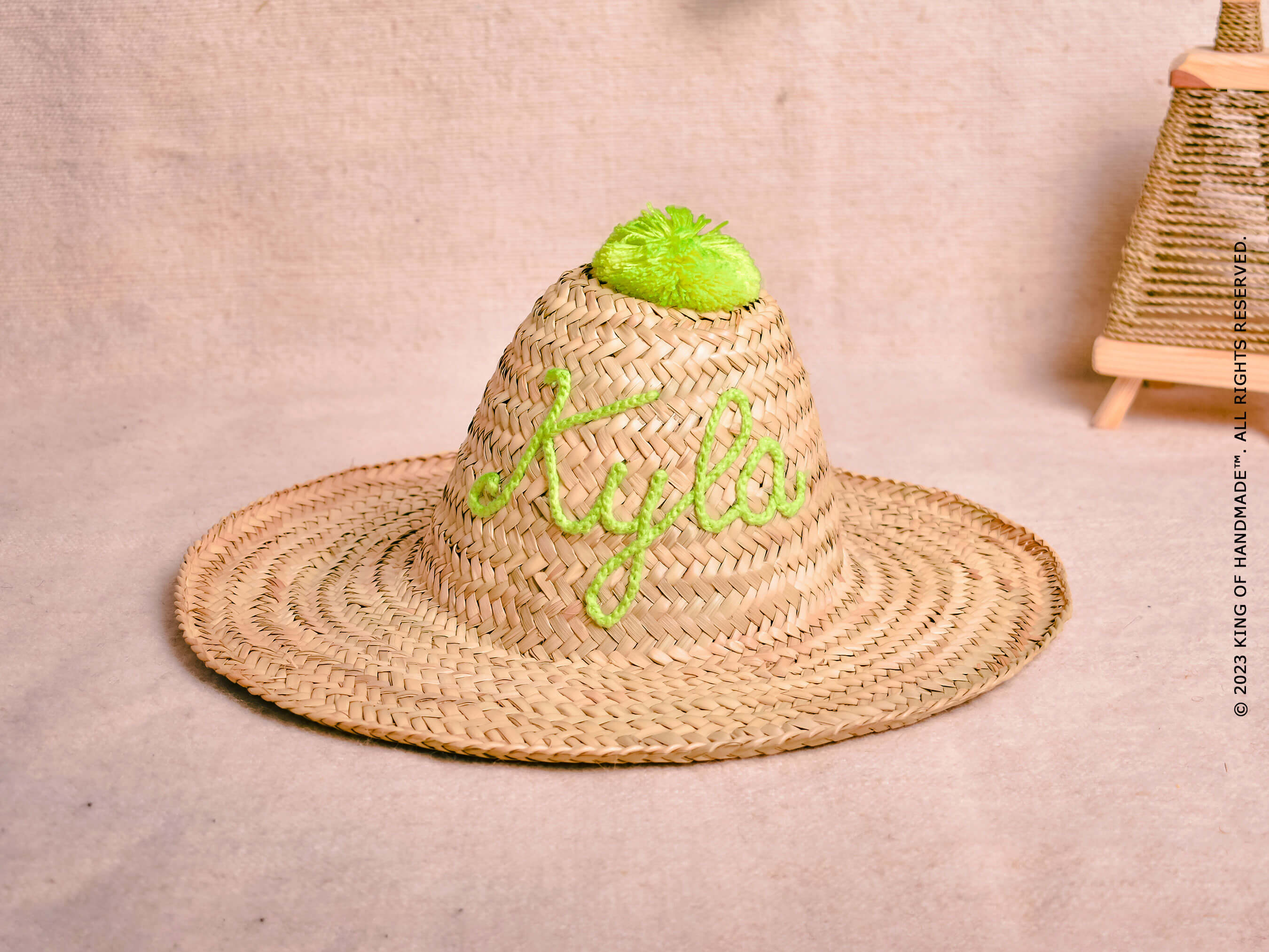 Style, Sun Protection, Memories: Your High-Benefit Personalized Straw Beach Hat!