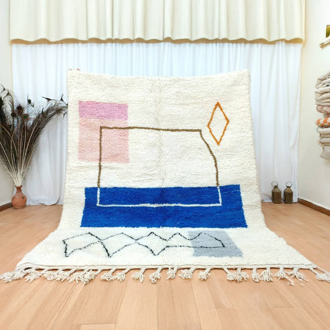 Handmade Bohemian Wool Rug White Wool Moroccan Berber Rug with Bohemian Styling