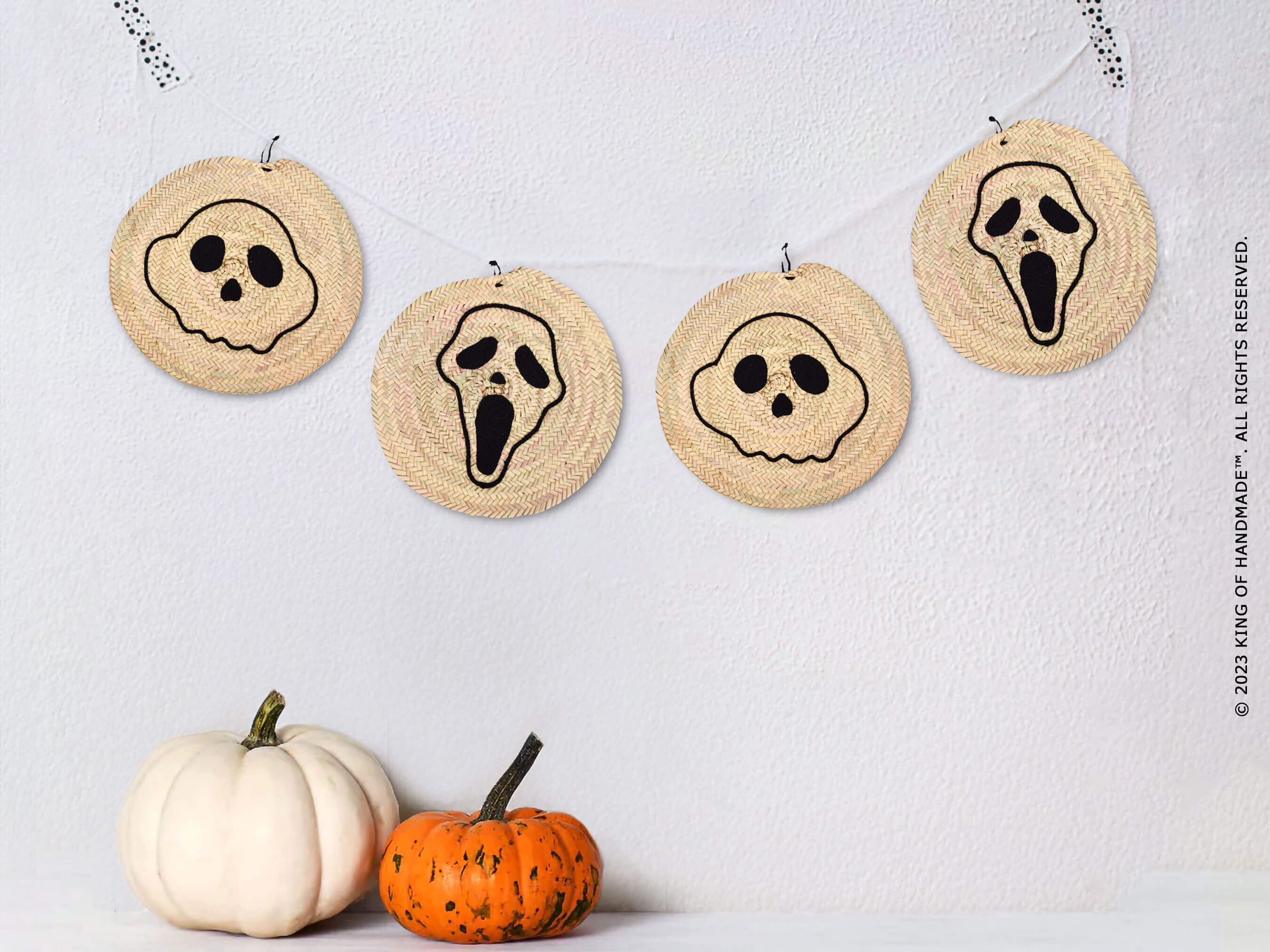 Cute Skull! Halloween wall decoration