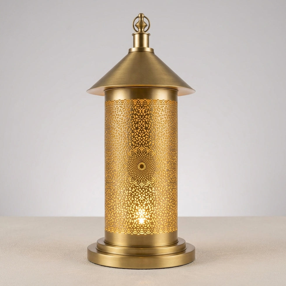 Moroccan Table Lamp – Filigree Brass Shadow-Casting Lamp